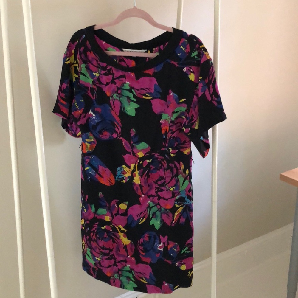 SOLD♦️Trina Turk silk dress, size 2